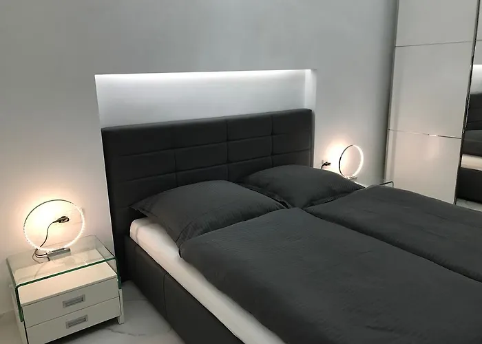 Laura Egnatia Apartament